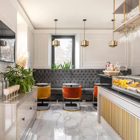 Livia Valeria Palace 아파트호텔 4*