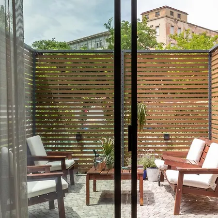 Livia Valeria Palace Aparthotel 4*