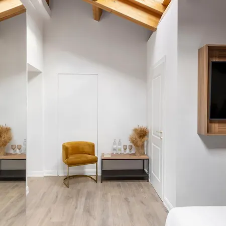 Aparthotel Livia Valeria Palace 4*